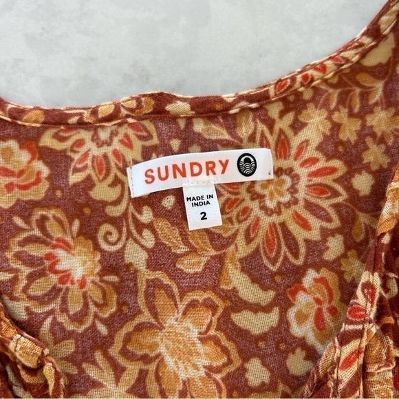 Sundry Evereve Floral Flutter Top, Warm Tones, Cotton, Size 2 - Picture 6 of 7